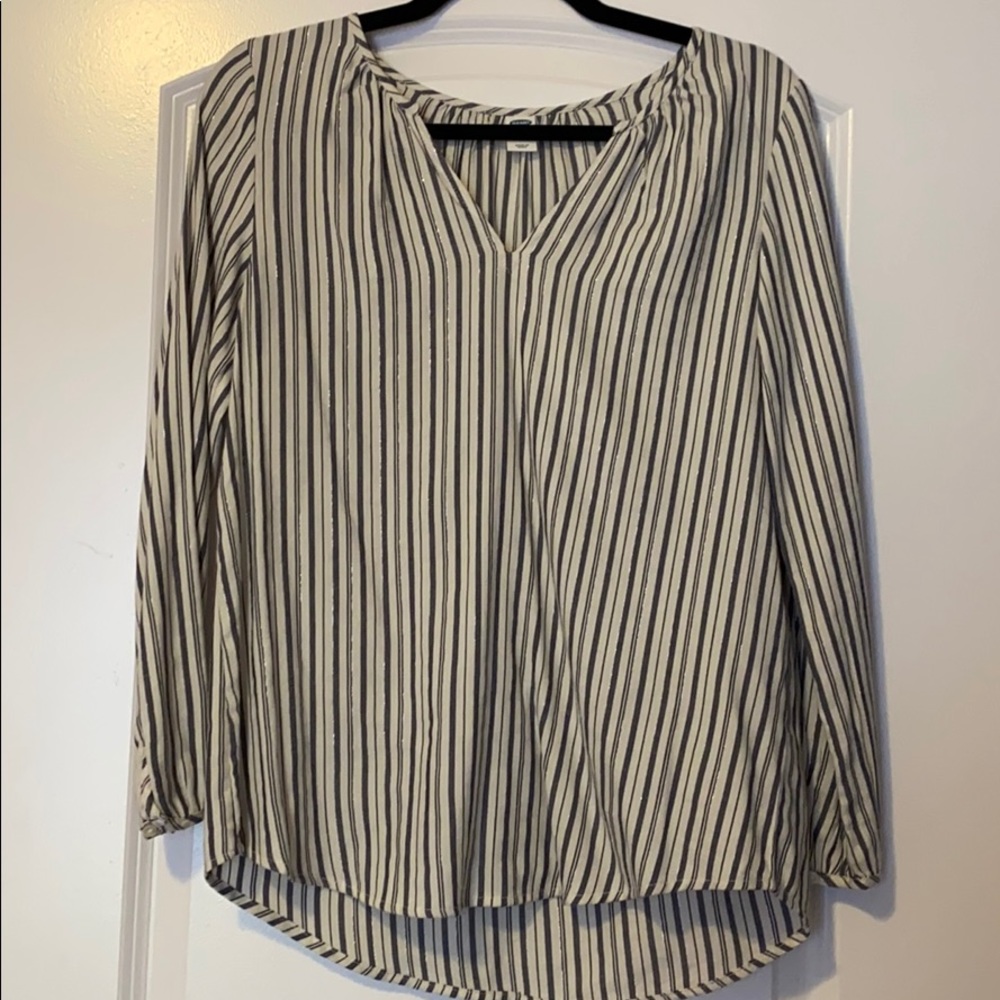 Old Navy long sleeve top
